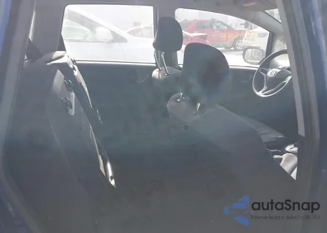 2010 Honda Fit Sport z USA, uszkodzony, nr VIN JHMGE8H48AS021818